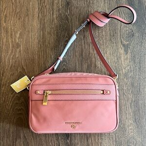 NWT Michael Kors Jet Set Charm Crossbody Rose